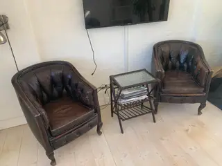 Kompakte chesterfield stole