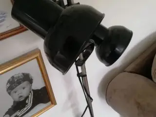 Gulvlampe sort