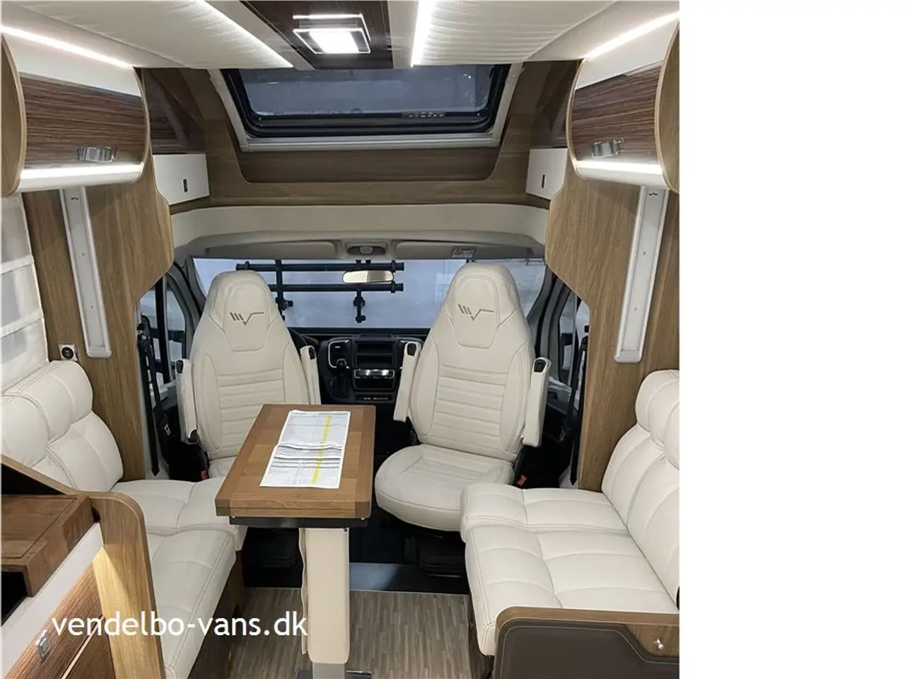 Billede 20 - 2025 - Mobilvetta Krosser 86 B Enkeltsenge - stor garage - sænkeseng - 180 HK - automatgear