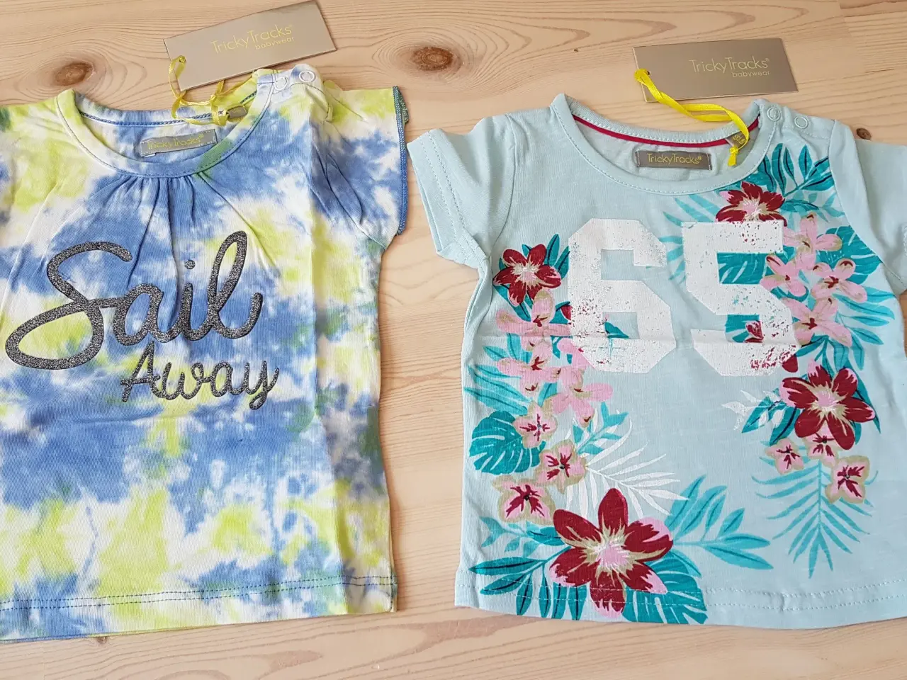 Billede 1 - NYE T-shirts str 68