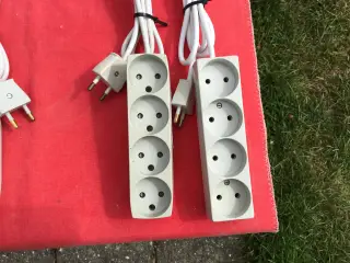 Stikdåser med ledning og stik