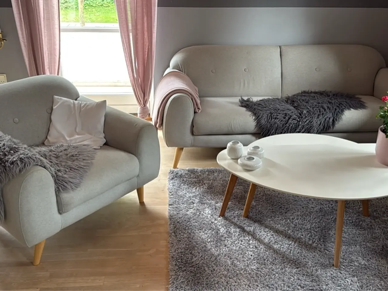 Billede 2 - Pænt velholdt 2 personers sofa
