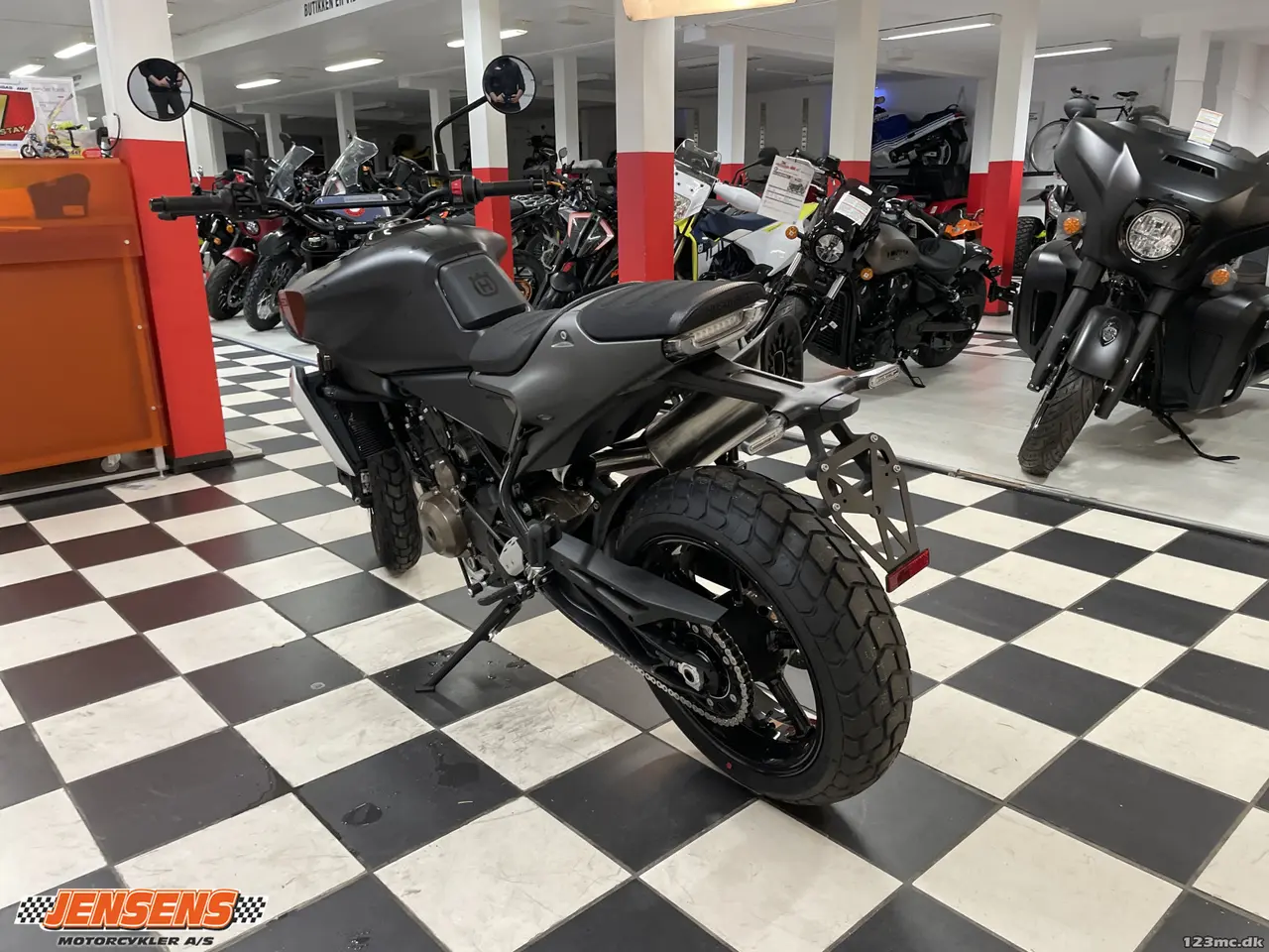 Billede 5 - Husqvarna Svartpilen 801