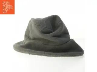 Grå bøllehatte fra Casual Wear (str. Ø 23 cm)