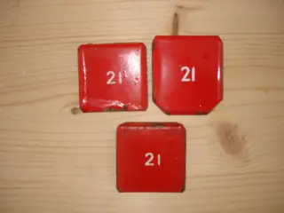 Emalje indskud kl. 21