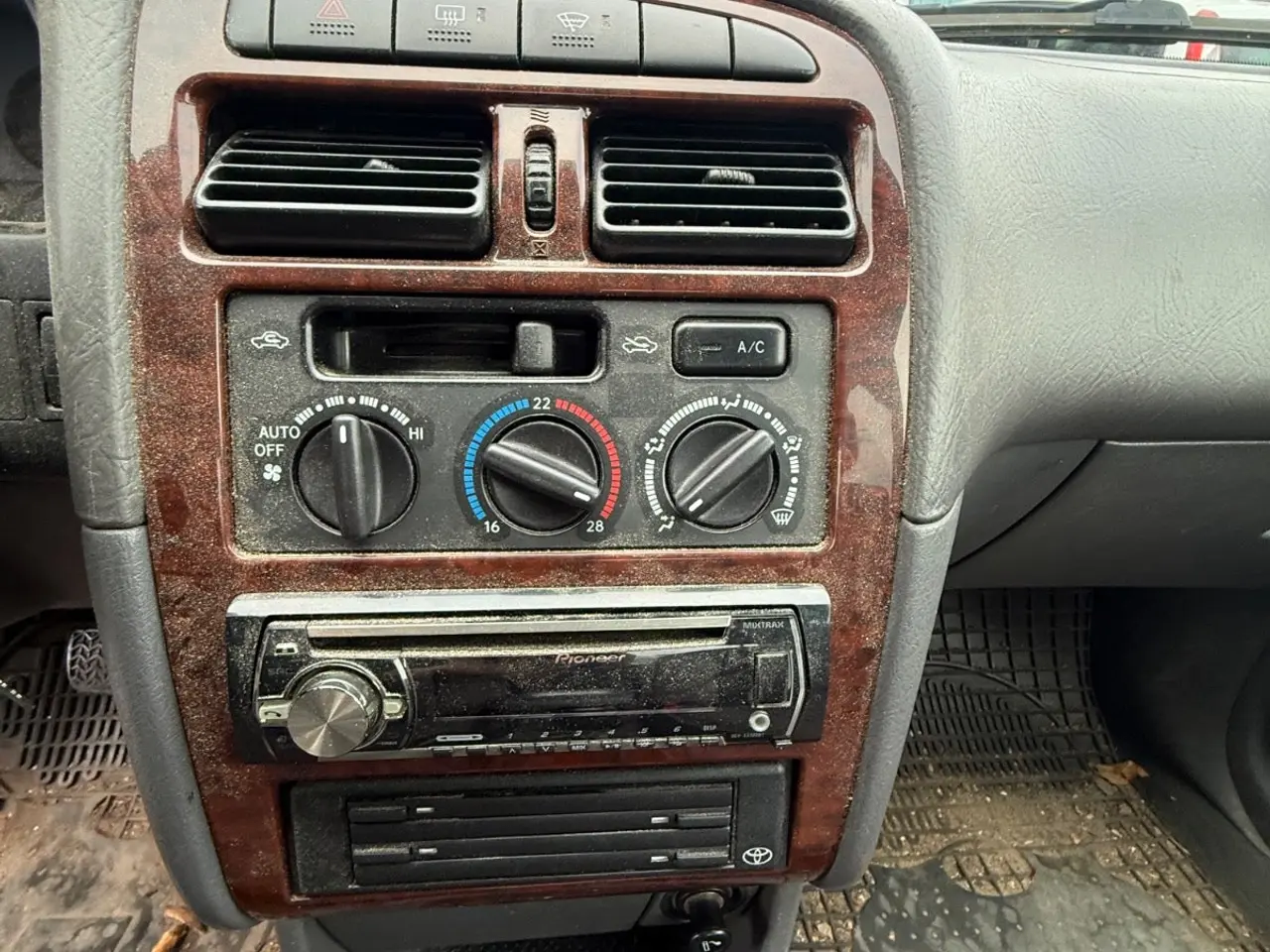 Billede 11 - Toyota Avensis 2,0 Sol