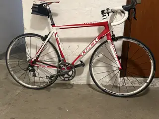 Racercykel - Trek 2.5 Alpha 