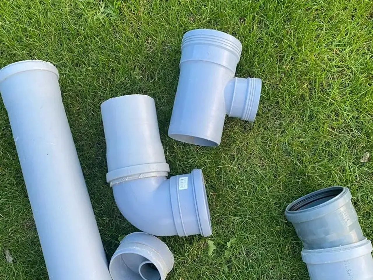 Billede 10 - 110mm grå afløbsrør og bøjninger