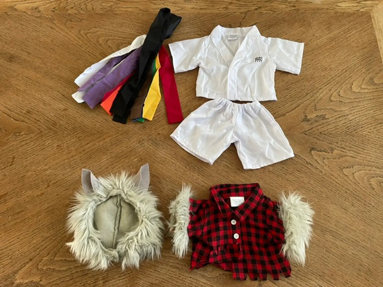 Billede 5 - Build a Bear tøj, sko og tilbehør