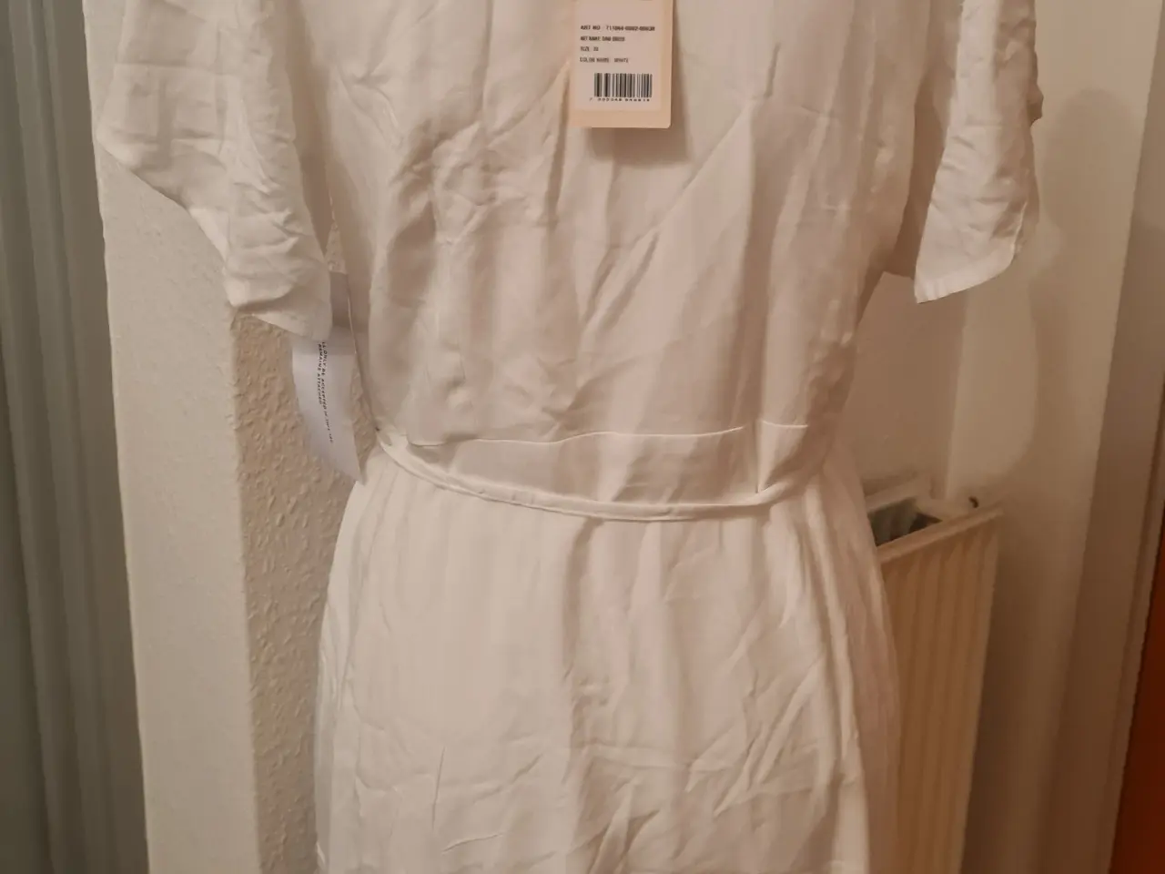 Billede 2 - Ny wrap kjole str M 38