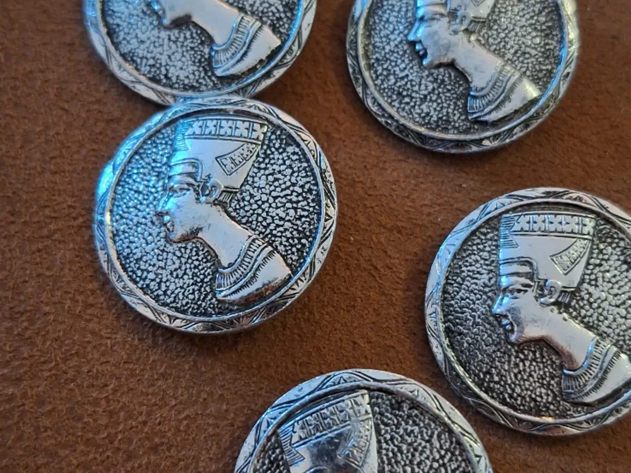 Billede 2 - Vintage metalknapper
