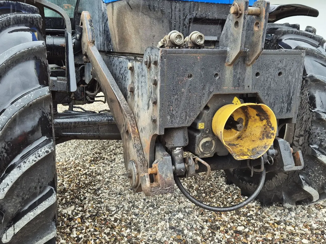 Billede 10 - New Holland TS110A / kun 3.500 driftstimer / frontlift og PTO / Electro command