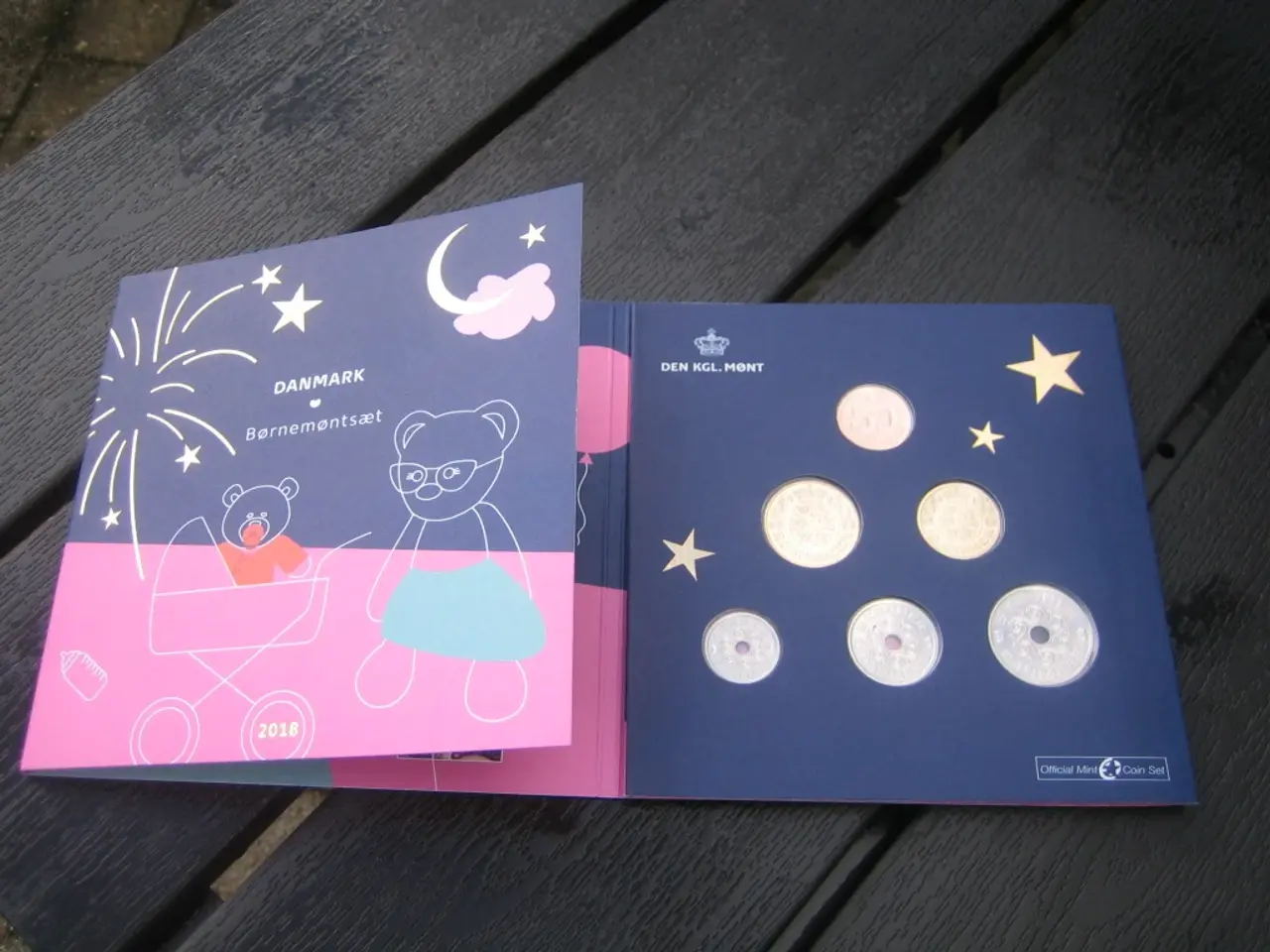 Billede 4 - Kgl. Børnemøntsæt  