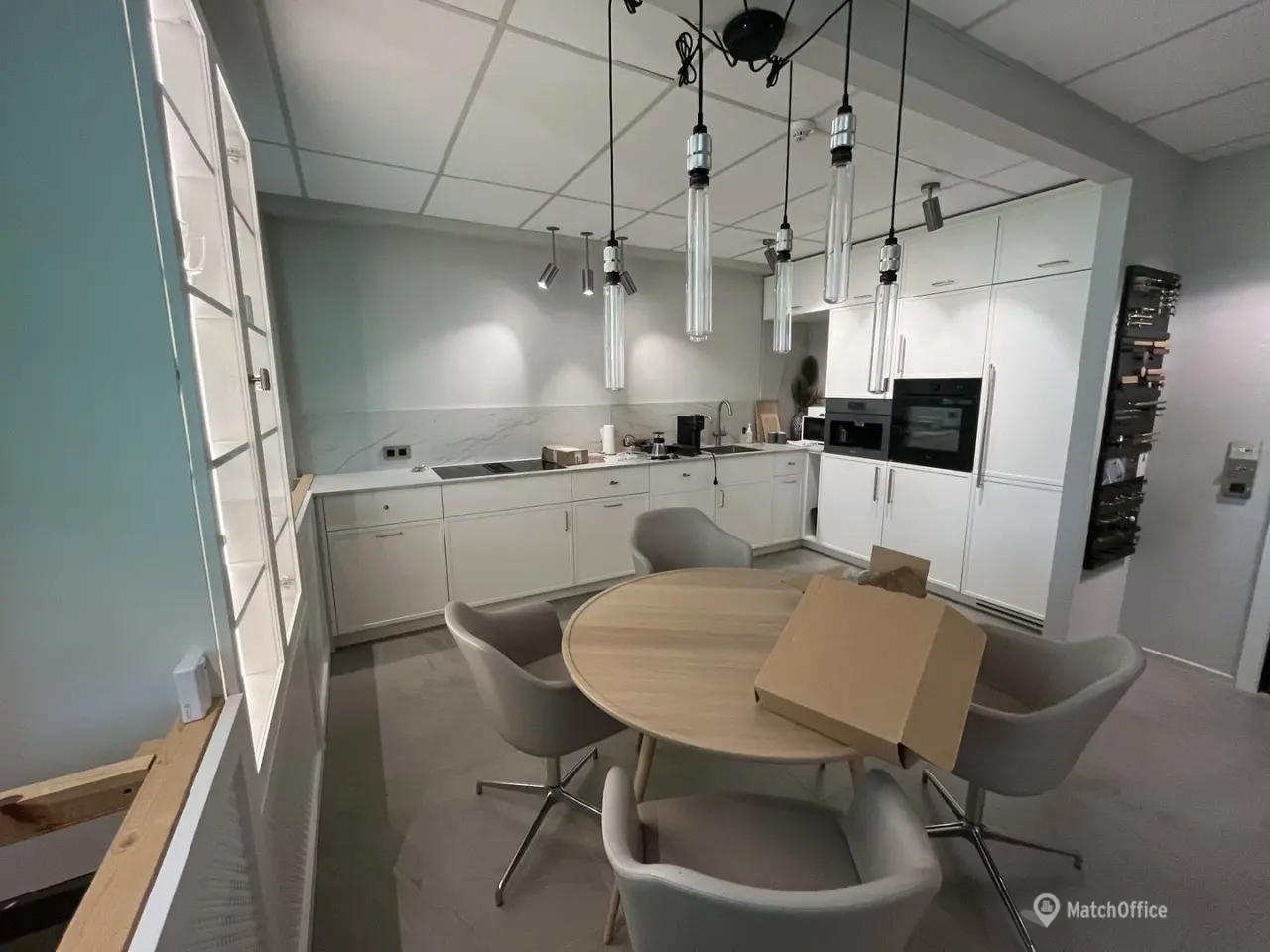 Billede 17 - Super præsentabelt showroom centralt i Hillerøds erhvervskvarter