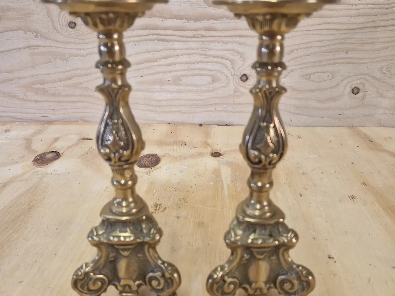 Billede 2 - 2 antikke messing lysestage 23 cm høje