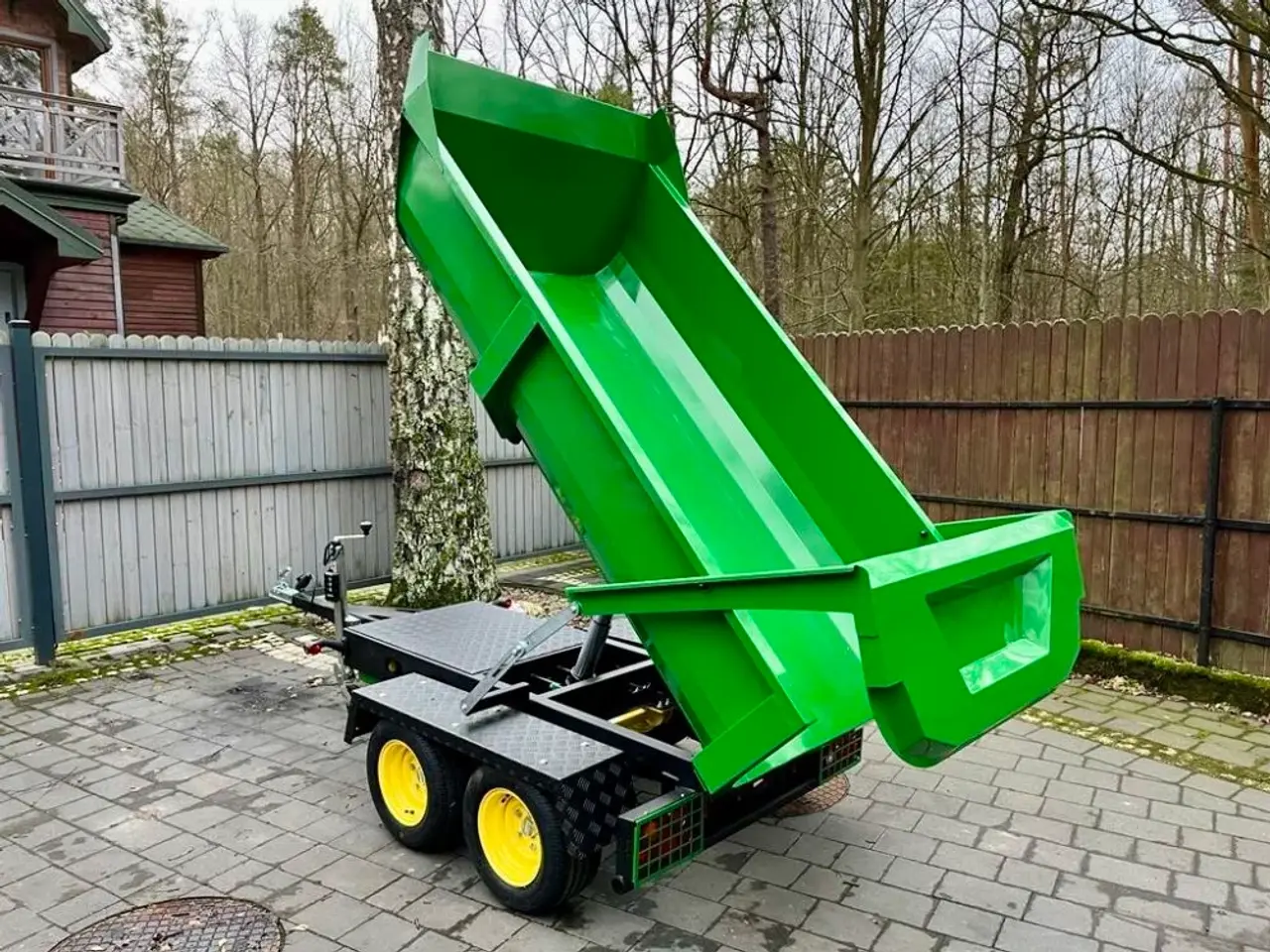 Billede 3 - Tiptrailer 750kg El-Tip