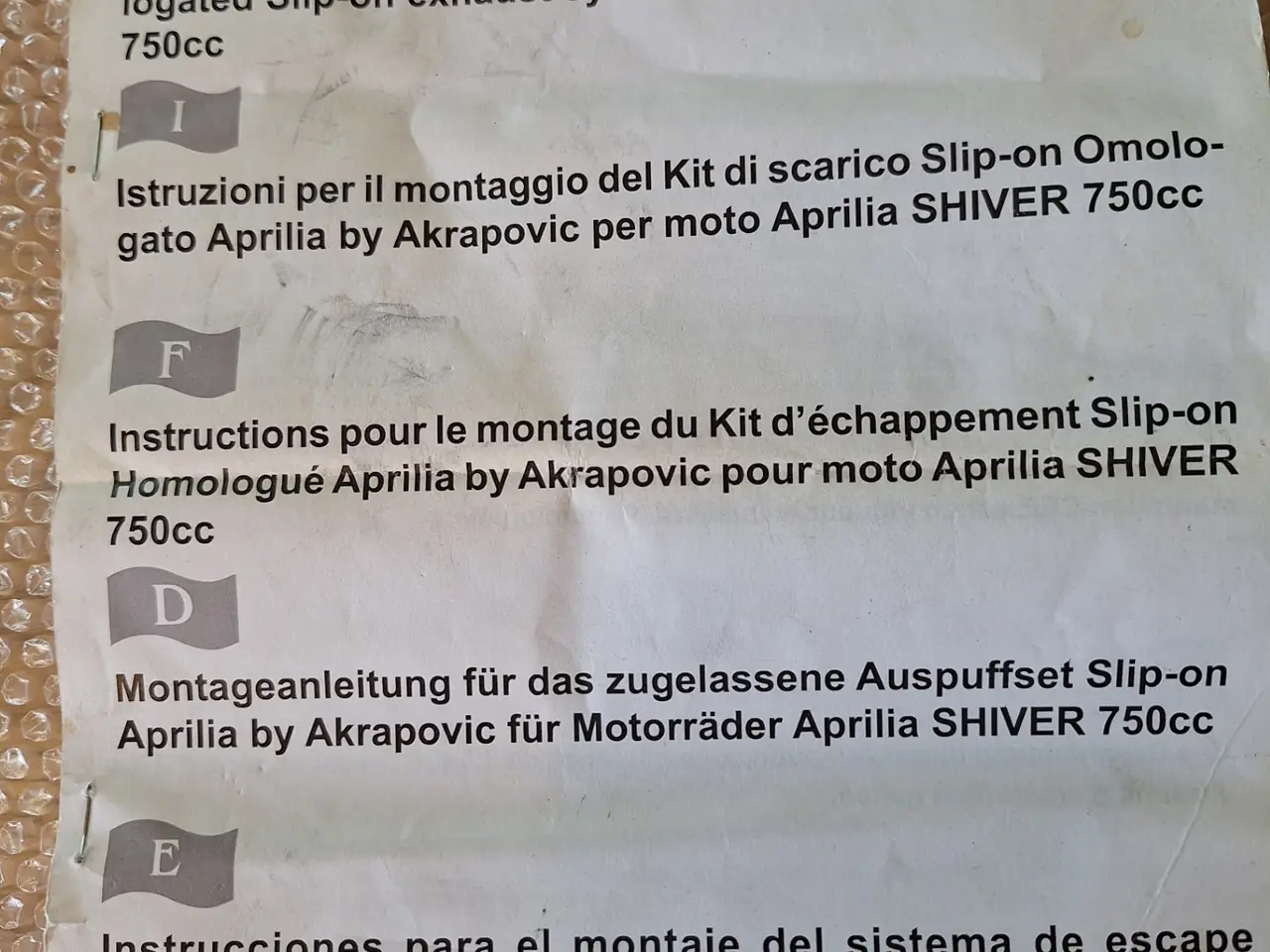 Billede 10 - Akrapovic Slip-on MC-udstødning Aprilia