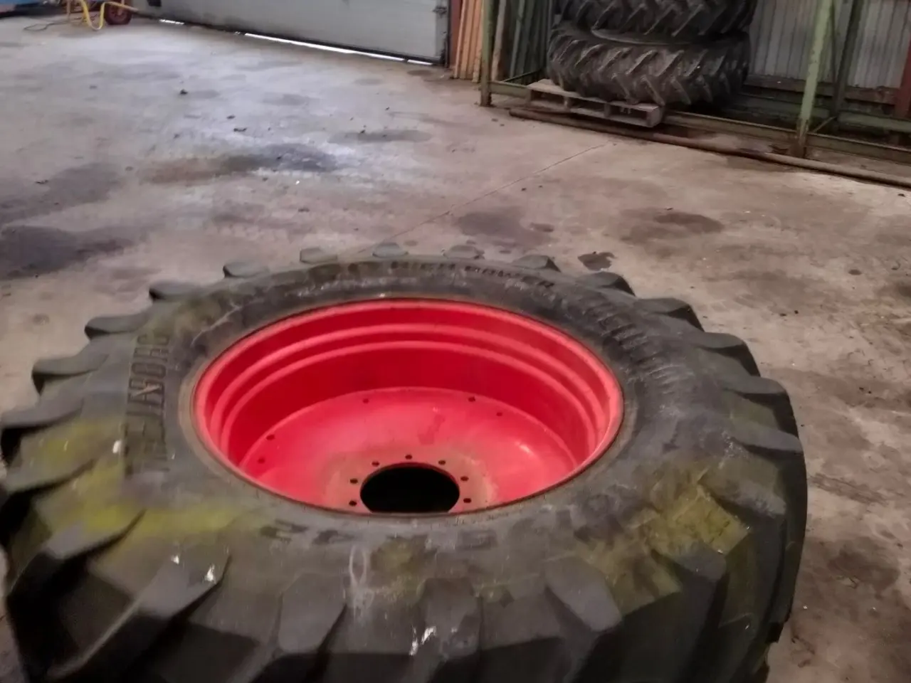 Billede 8 - Trelleborg 710/75 R42  1 stk.