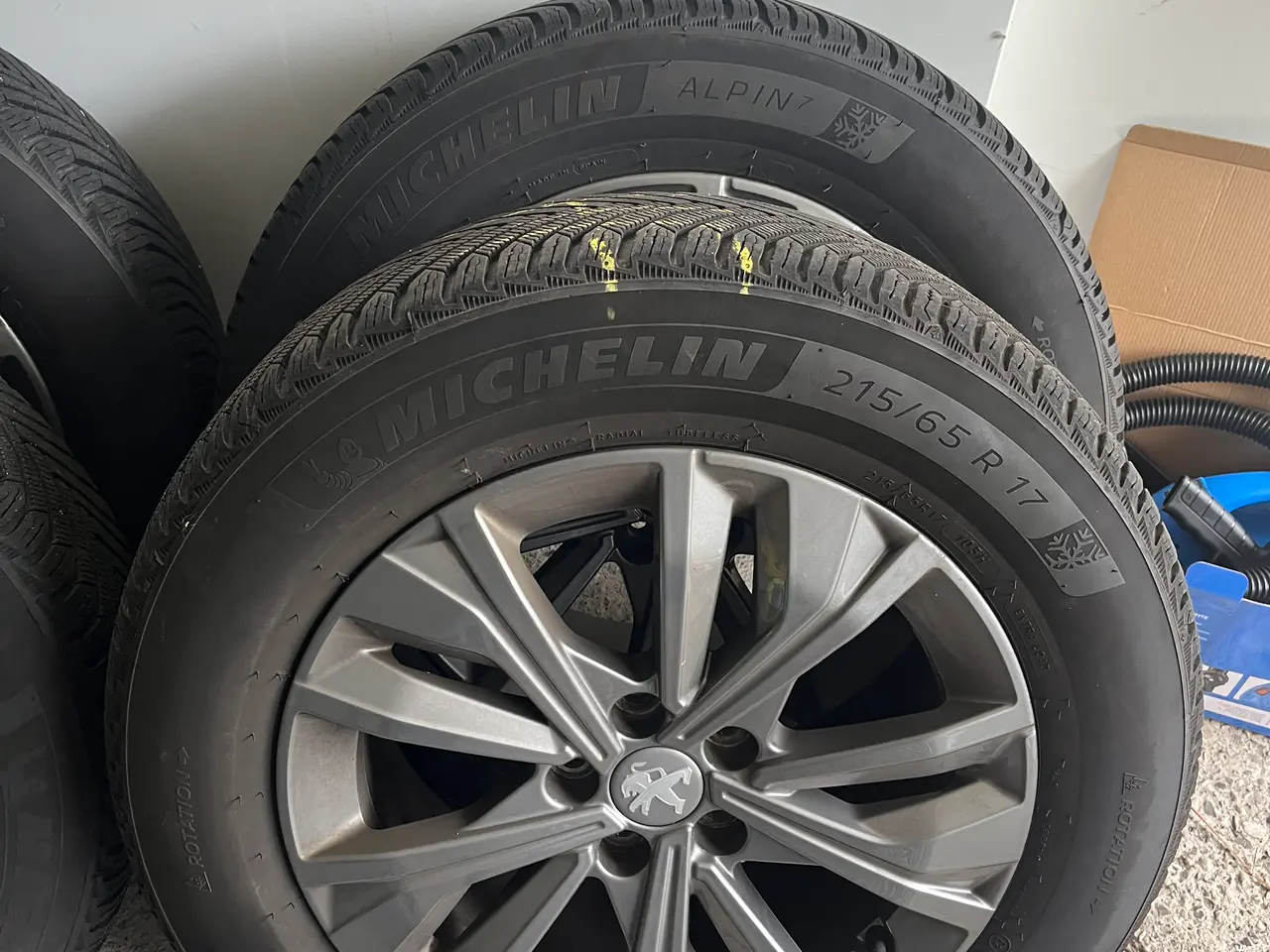 Billede 4 - Michelin vinterdæk på alufælge 17 tommer