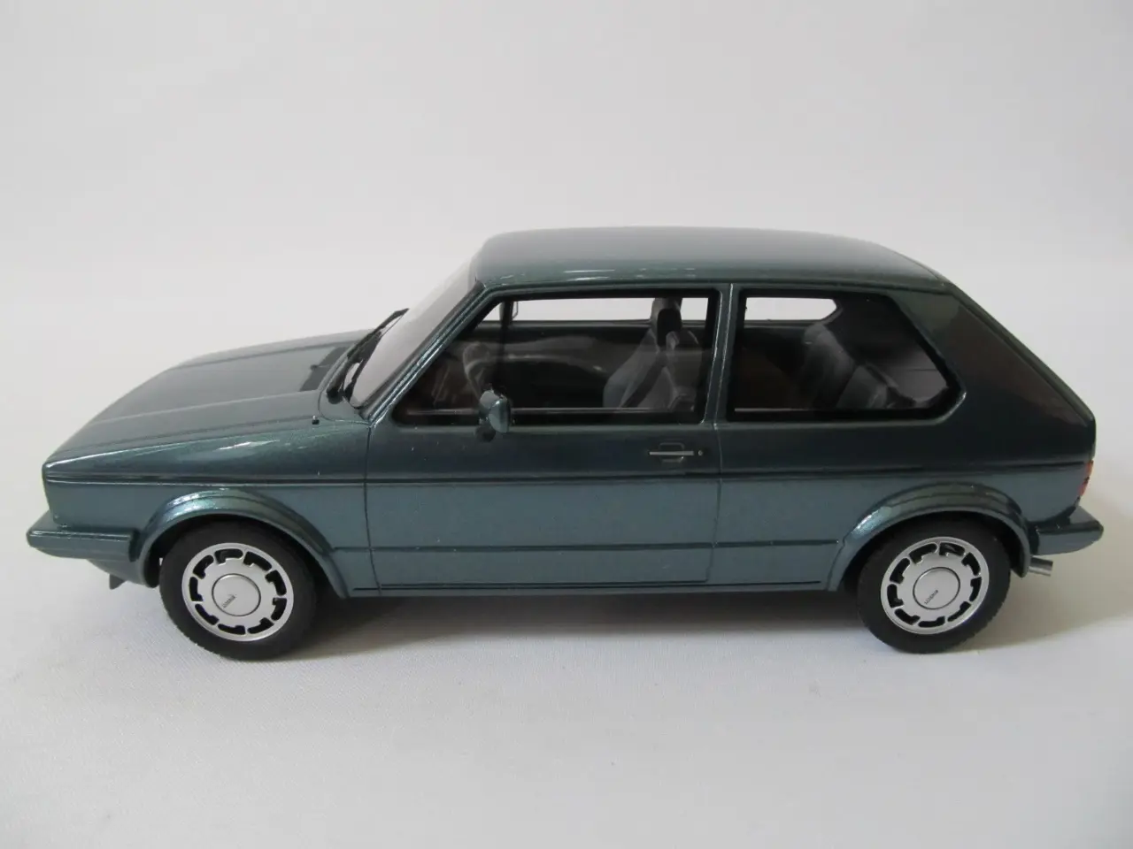 Billede 5 - 1983 VW Golf 1 GTI Pirelli 1:18