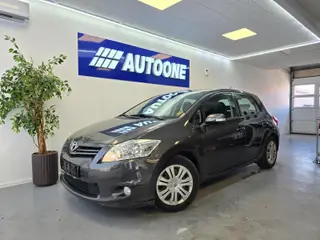 Toyota Auris 1,3 T2