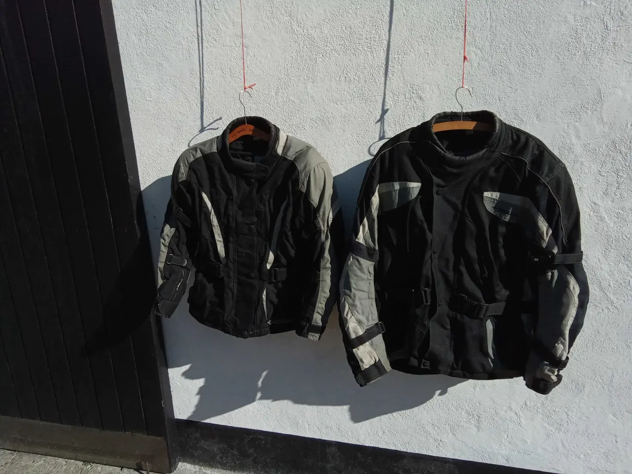 Billede 2 - DAME OG HERRE MOTORCYKEL JAKKE FABRIKAT HELD