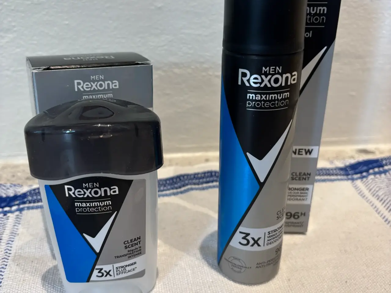 Billede 1 - 2 stk Rexona