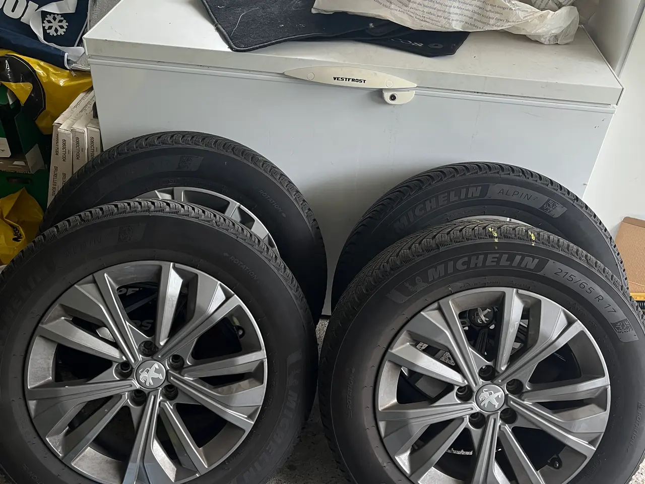 Billede 2 - Michelin vinterdæk på alufælge 17 tommer
