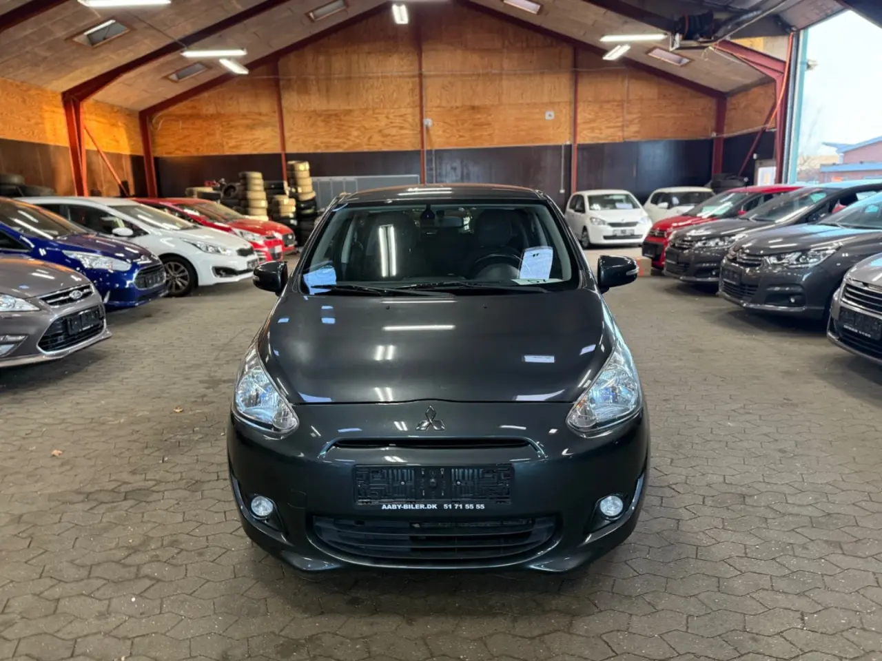 Billede 2 - Mitsubishi Space Star 1,2 Black & White