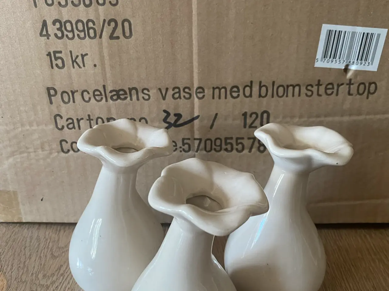 Billede 1 - Vaser i porcelæn