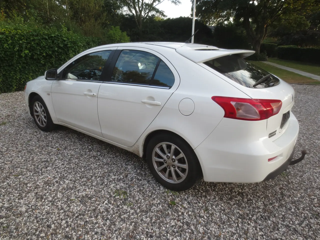Billede 10 - Mitsubishi Lancer 1.6 i År 12. Synet 2/26.
