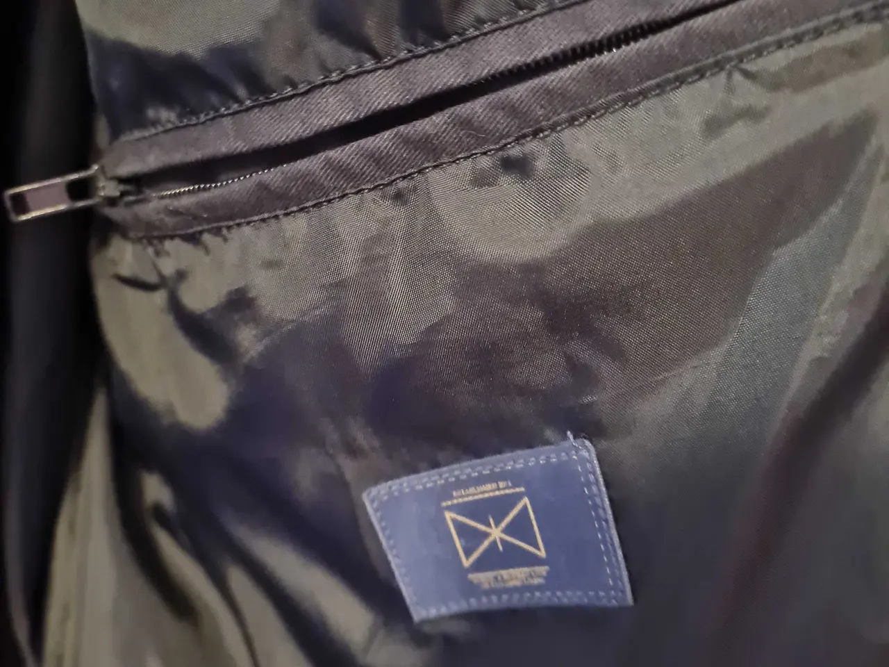 Billede 6 - Tailored Originals jakke str L 