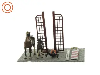schleich Sæt med hesteudstyr