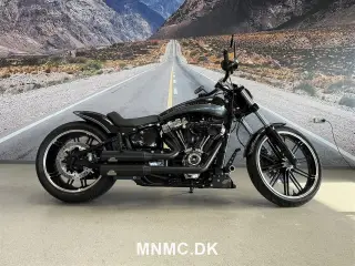 Harley-Davidson FXBR Breakout 107"