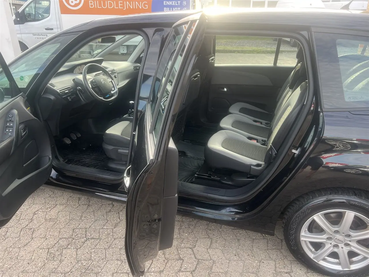 Billede 3 - Citroën Grand C4 Picasso 1,6 Blue HDi Intensive start/stop 120HK 6g