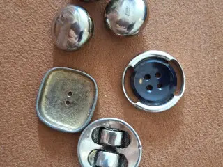 Assorterede knapper