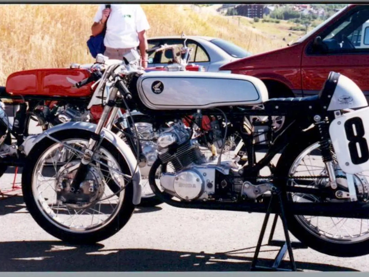 Billede 1 - Motorcykel HONDA - Foto 15 x 10 cm.