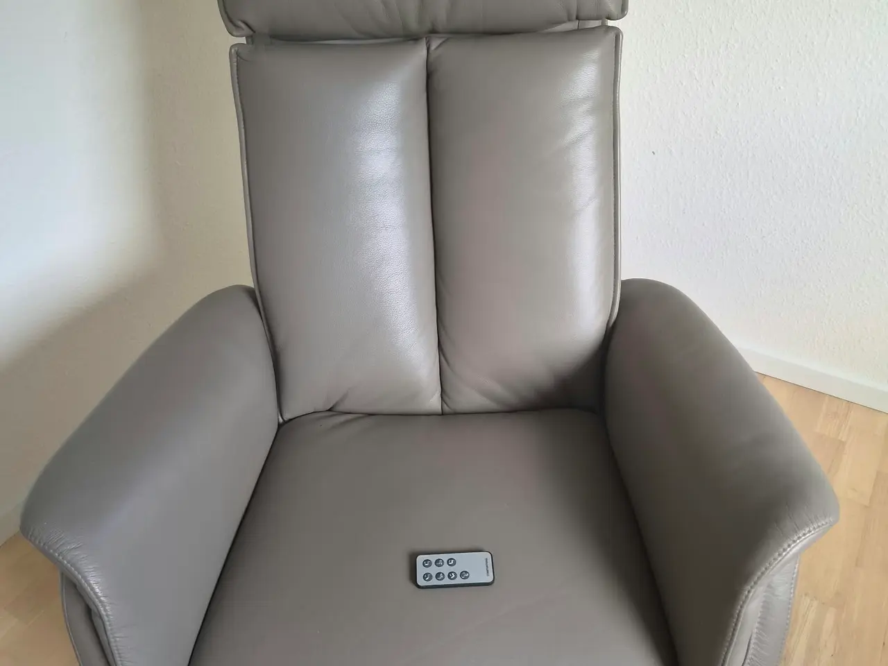 Billede 4 - Lænestol med fjernbetjening (comfortera)
