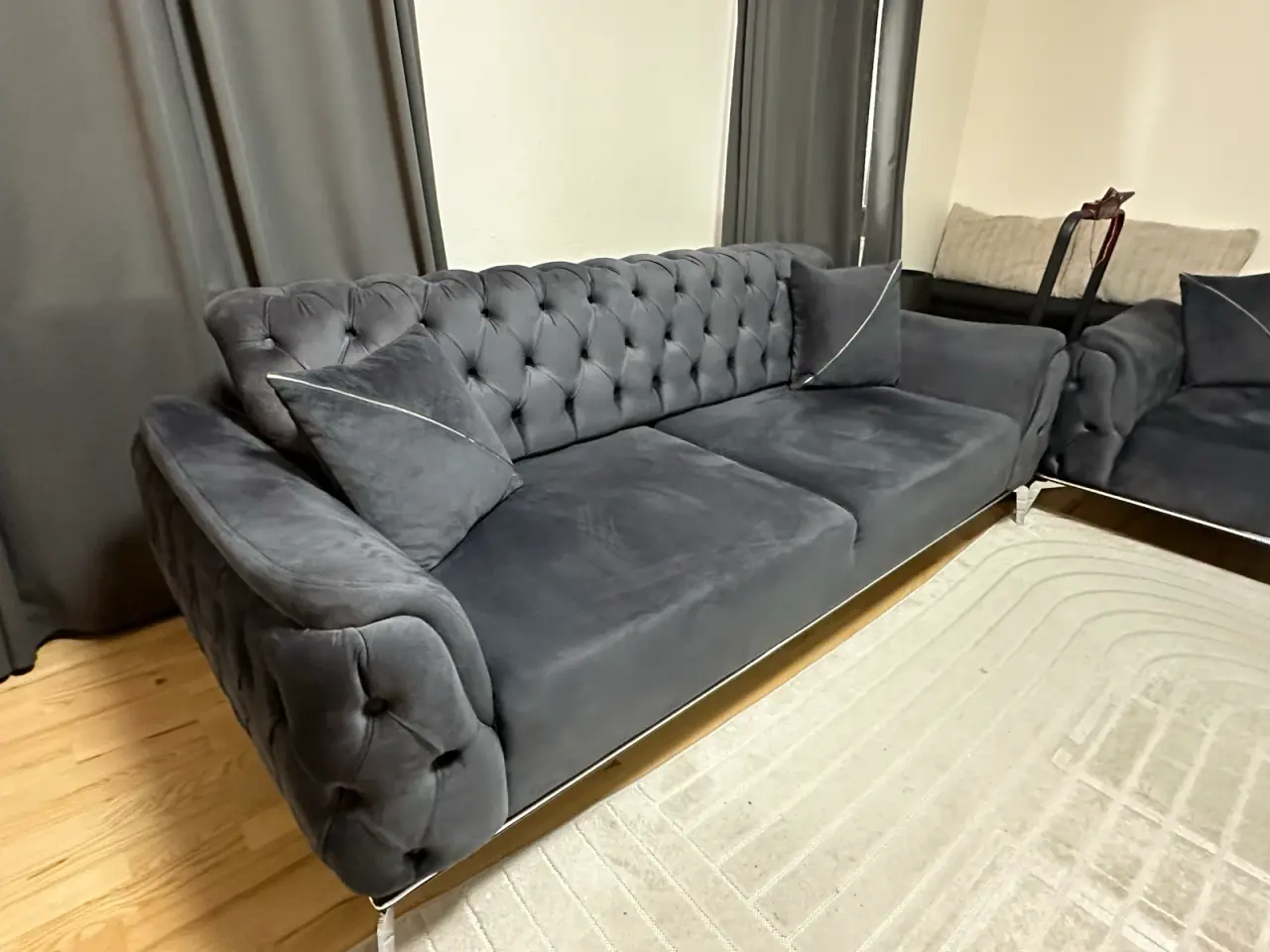 Billede 6 - Velour sofasæt med lounge stol.