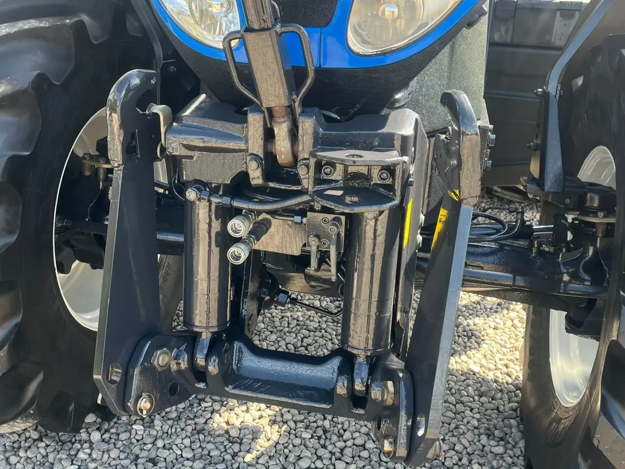 Billede 4 - New Holland T7030 Med frontlift