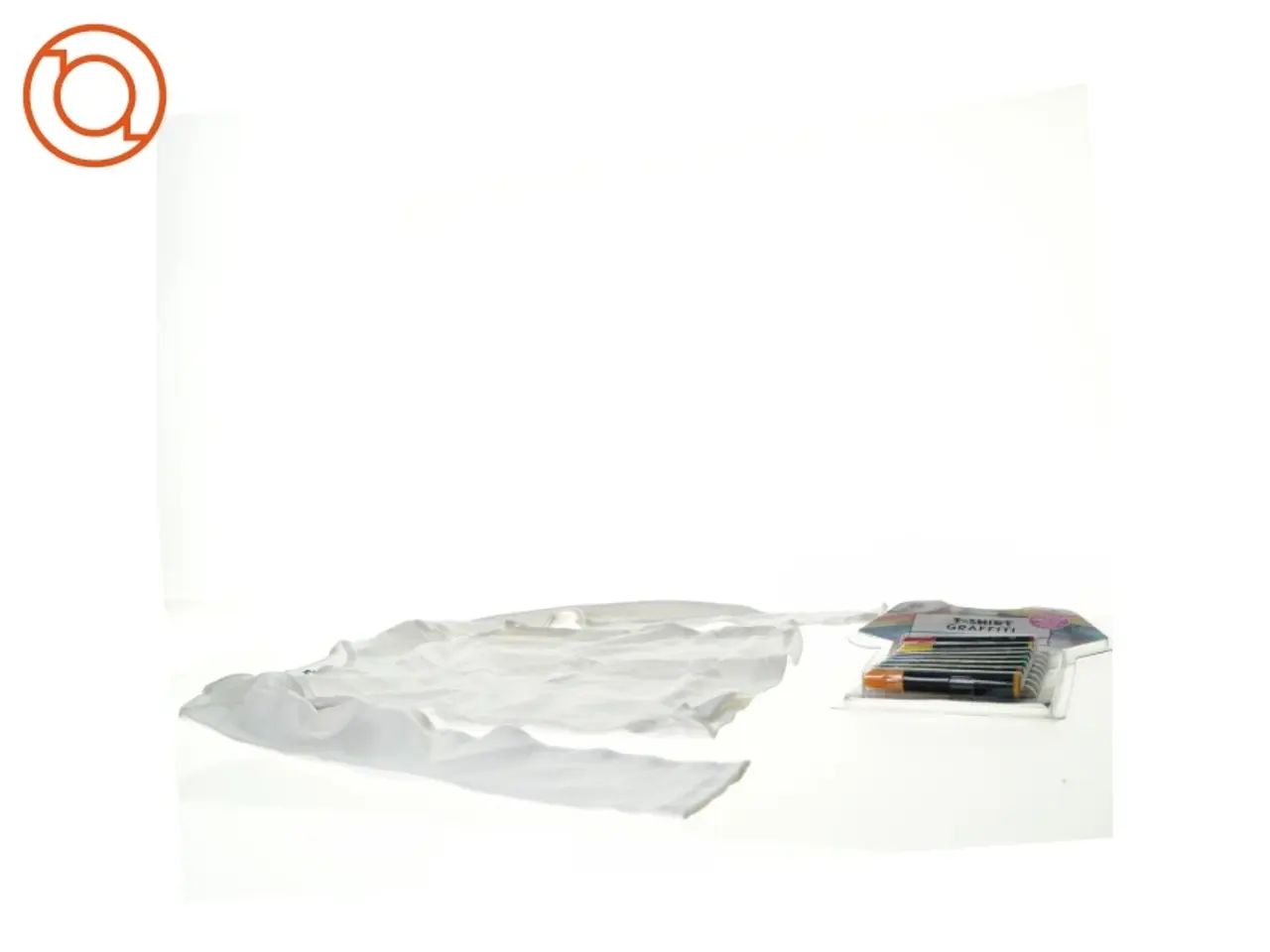Billede 1 - T shirt graffiti (str. 146)