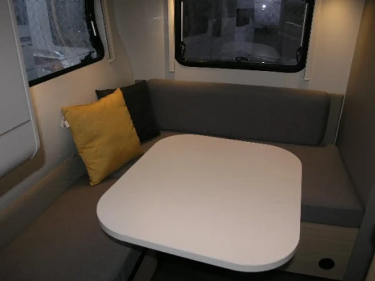 Billede 6 - Adria Action 391 PD