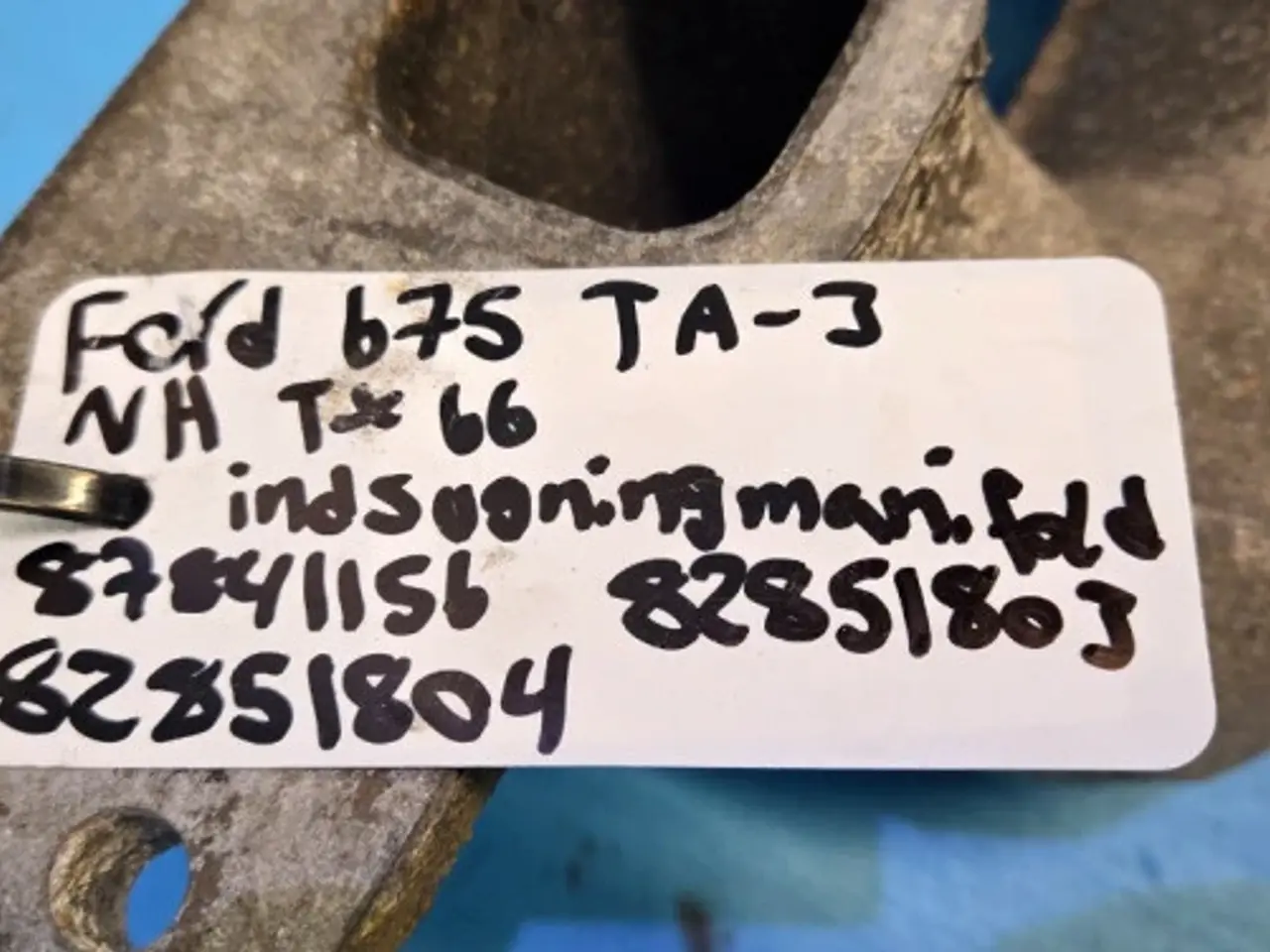 Billede 16 - Ford 675TA Indsugningmanifold 87841156