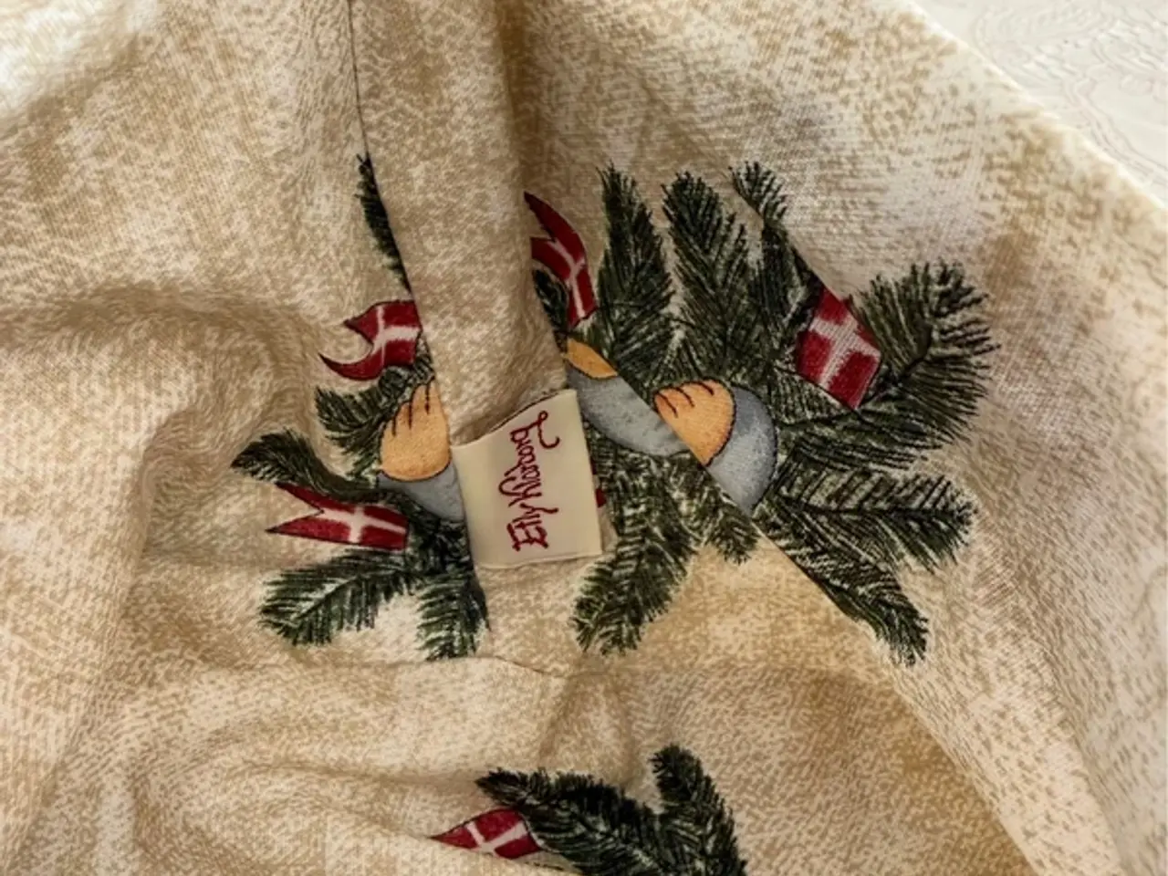 Billede 2 - Etly Klarborg stor julebrødkurv i æske