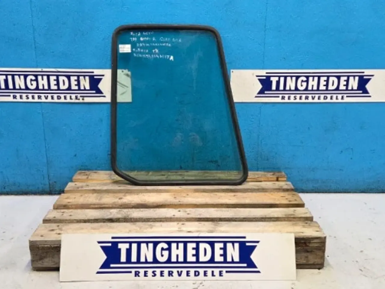 Billede 1 - Ford 4600 Glas Dør D8NN9421410BA