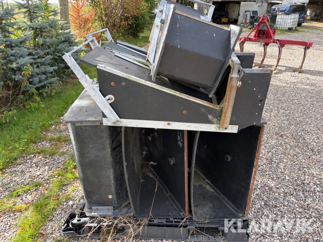 Billede 2 - Foderautomater 6 styk