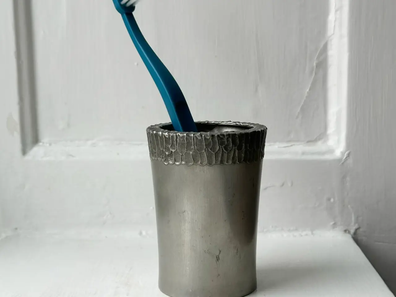 Billede 1 - Tin, med rillet/ruflet kant