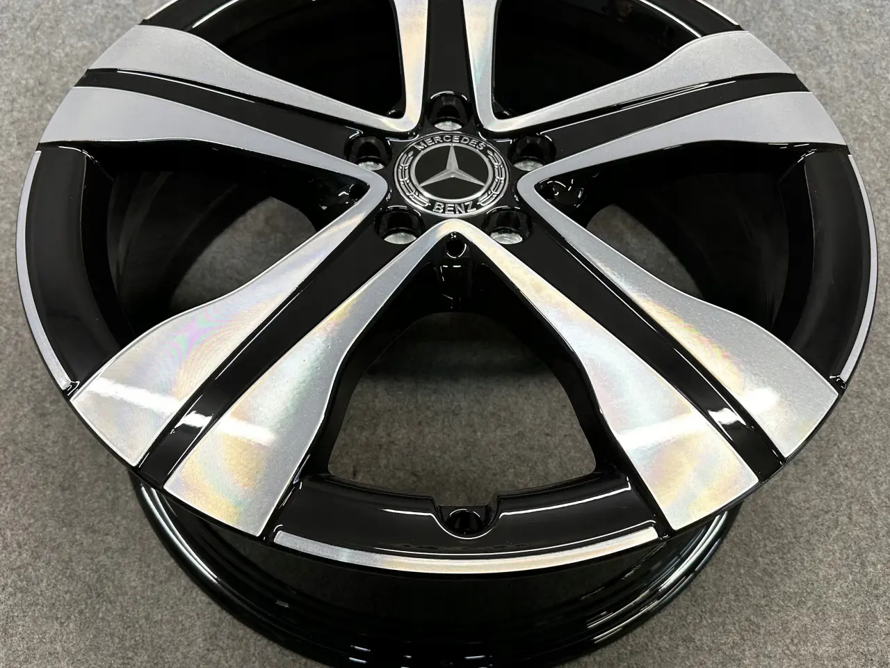 Billede 1 - MERCEDES A243 EQA 7.5" x 19" 5x112 ET 53,5