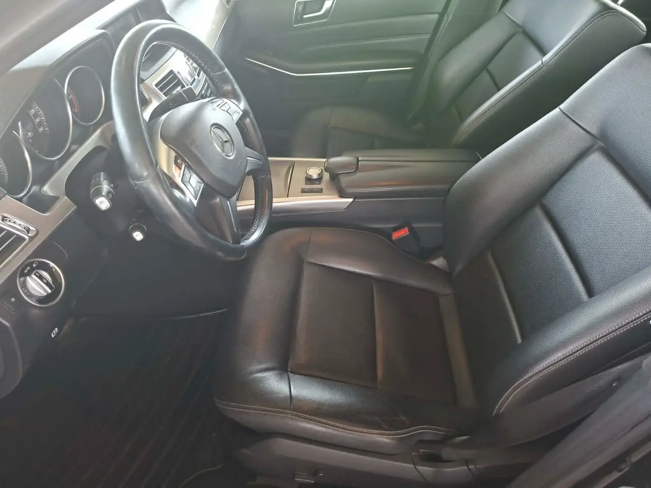 Billede 5 - Mercedes E200 2,2 CDi Avantgarde stc. aut.