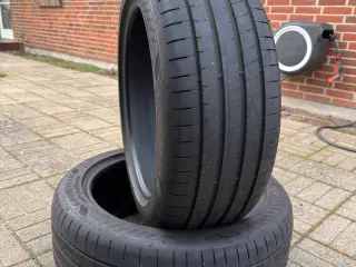 245/45-19